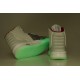 Air Jordan Yeezy 2 blanc gris rouge lumiere