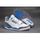 chaussure jordan pour femme retro 3 blanc bleu ciment