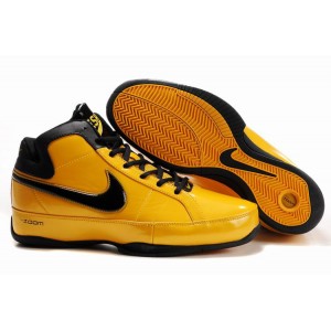 chaussur basketball Nike zoom Hustle maïs Noir