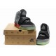 jordan yeezy 2 nrg noir rouge gris