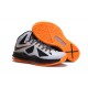 Nike LeBron X gris noir orange