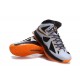 Nike LeBron X gris noir orange