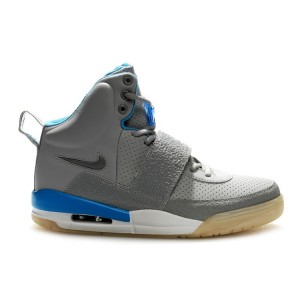 Air Jordan yeezy grise et bleu