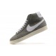 Nike Blazer gris et blanc