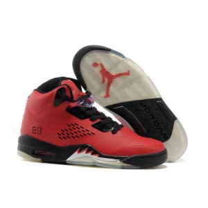 Nike air jordan 5 rouge en caoutchouc