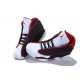 chaussure de basket femme jordan 13 noir blanc rouge