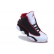 chaussure de basket femme jordan 13 noir blanc rouge
