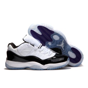 basket jordan 11 Concord basse noir blanc