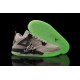 chaussure de basket jordan 4 blanc gris lumineuse