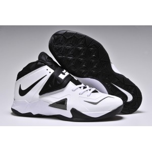 Nike Zoom Soldier VII noir blanc