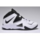 Nike Zoom Soldier VII noir blanc