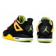 les chaussures jordan 4 enfant noir vert jaune