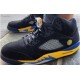 jordan 5 noir Maize bleu