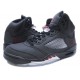 Air Jordan 5 Retro noir et feu rouge