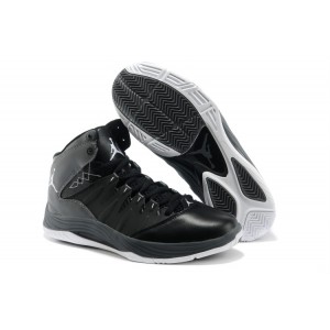 chaussures Jordan Prime Fly noir gris
