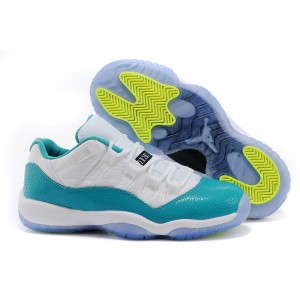 jordan retro 11 pour femme aqua blanc