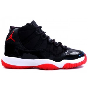 Basket Chaussures Jordan 11 Retro noir rouge