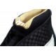 baskets chaussures Air Jordan 15 noir blanc metallic or