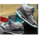 commander des jordan Spizike gris neutre rose vif