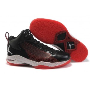 chaussure de basket jordan fly 23 noir rouge