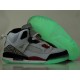 air jordan spizike lumiere blanc feu rouge noir