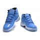 Chaussures Jordan 11 Retro bleu ciel blanc