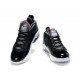 Chaussures jordan melo m8 noir blanc rouge