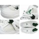 Basket Jordan 4 blanc et vert